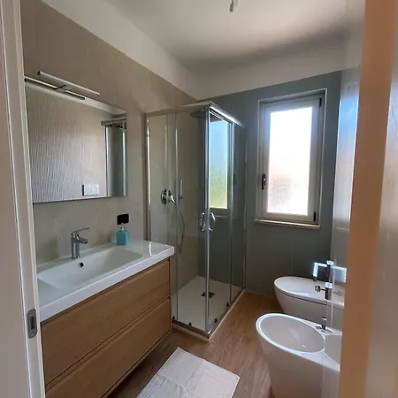 Completely Renovated Near The Sea - Free Parking * Fronte Aguglieri